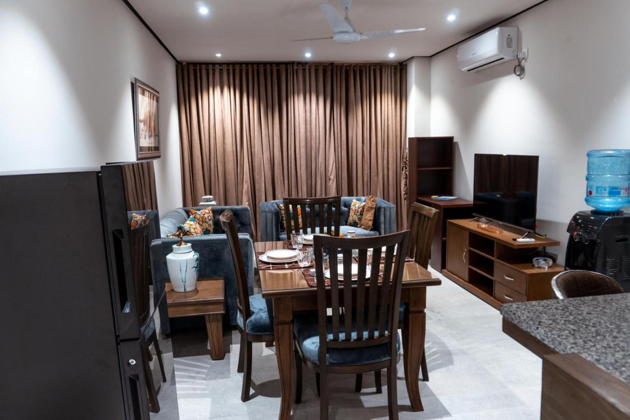 Trivelles Executive Suites Исламабад Экстерьер фото