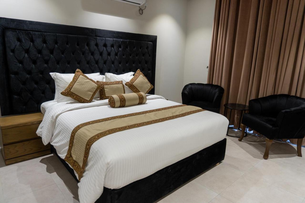 Trivelles Executive Suites Исламабад Экстерьер фото